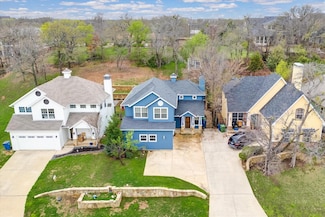320 Collins St, Argyle, TX 76226