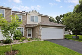 311 Wilderness Dr, Chaska, MN 55318
