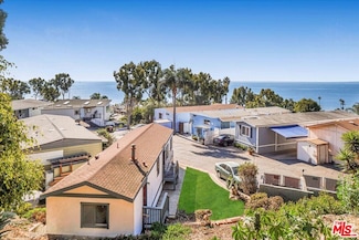 3 Kiki Place, Los Angeles, CA 90272