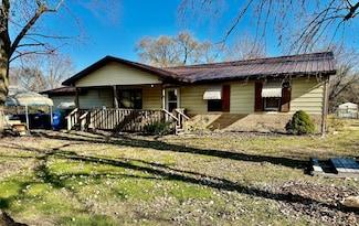 643 S Center St, Granby, MO 64844
