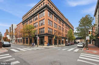 301 Race St Unit C010, Philadelphia, PA 19106