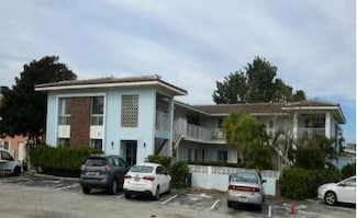 2795 SE 1st Ct Unit 8, Pompano Beach, FL 33062