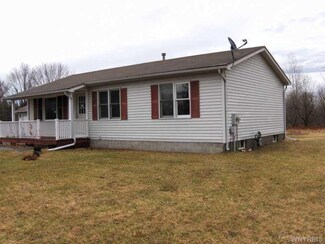 1863 State Route 21, Shortsville, NY 14548