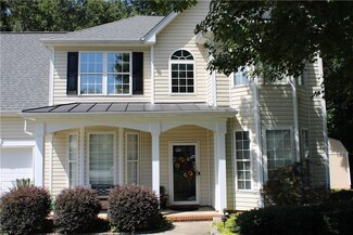 105 Firelight Ct, Easley, SC 29642