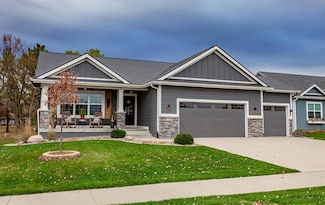 1220 34th St SE, Altoona, IA 50009