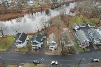 29 Berry St, Torrington, CT 06790