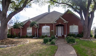 18304 Summerfield Dr, Dallas, TX 75287