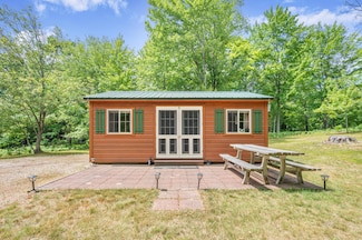 122 Canyon, Le Roy, MI 49655
