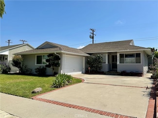 3944 W 149th St, Hawthorne, CA 90250