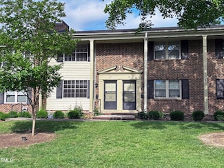 1002 Willow Dr Unit 37, Chapel Hill, NC 27514