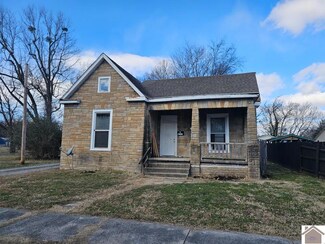1217 Tennessee St, Paducah, KY 42003