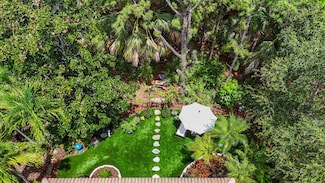 974 Mill Creek Dr, Palm Beach Gardens, FL 33410