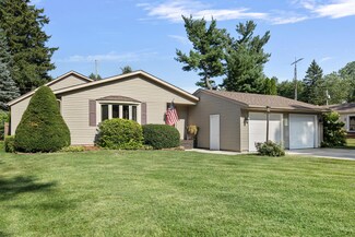 1305 L St, La Porte, IN 46350