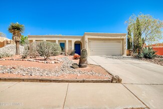 2238 Cimarron Dr, Las Cruces, NM 88011