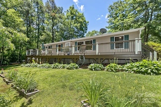 20 Howell Rd, Brevard, NC 28712
