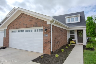 10048 Windcrest Farms Ln, Louisville, KY 40291