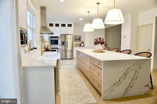 108 Wheeler Ln, Frederick, MD 21702