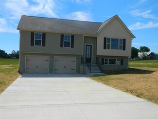 88 Sulky Ct, Elizabethtown, KY 42701