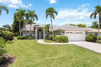 6887 Lone Oak Blvd, Naples, FL 34109
