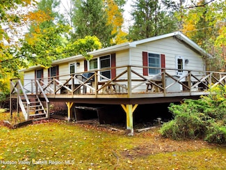 31 Garfield Ave, Hunter, NY 12442