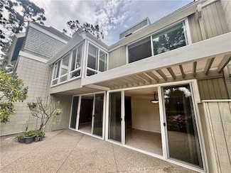 4162 Racquet Club Dr, Huntington Beach, CA 92649