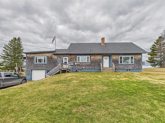 434 Sweden St, Caribou, ME 04736