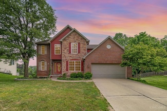 12 Wallace Grove Ln, Milford, OH 45150