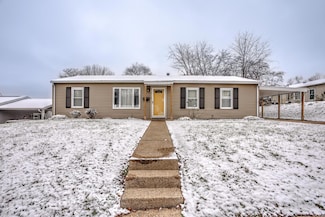 4118 Meadowridge Rd, Evansville, IN 47710