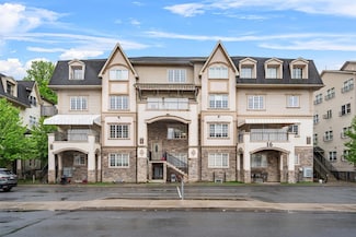 16 Prag Blvd Unit 201, Monroe, NY 10950