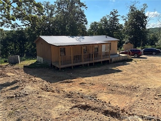 22755 Friday Rd, Stover, MO 65078