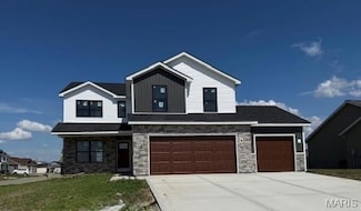 421 Chamberlain Dr, Troy, IL 62294