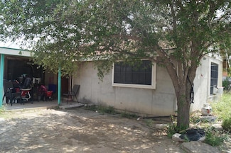 3899 White Tail Dr, Eagle Pass, TX 78852