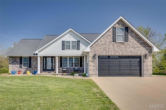 1187 Stono Mtn Dr, Farmington, MO 63640
