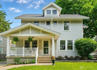 27 Spirea Dr, Dayton, OH 45419