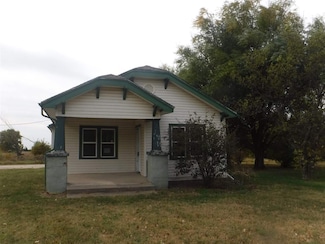 10307 W 95th St S, Clearwater, KS 67026