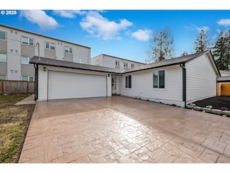 1101 S River St, Newberg, OR 97132