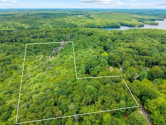 138 Brainard Rd, Colchester, CT 06415