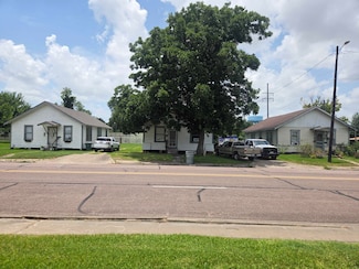 3330 Highland Ave, Beaumont, TX 77705