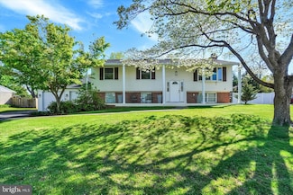 19 Brandywine Dr, Shrewsbury, PA 17361