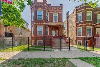 906 N Springfield Ave, Chicago, IL 60651