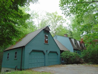 36 Valley Ridge Dr, Higganum, CT 06441