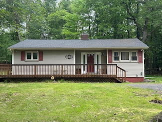 49 Mansi Dr, Albrightsville, PA 18210