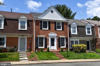 14 Fenceline Dr, Gaithersburg, MD 20878