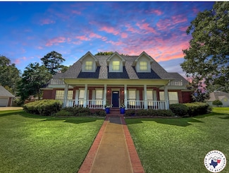 7109 Forest Oak Dr, Texarkana, AR 71854