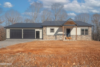 834 Oriole, Noel, MO 64854