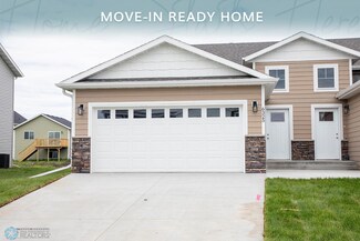 6325 83rd Ave S, Horace, ND 58047