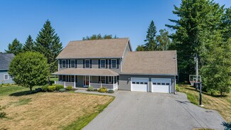 61 Constitution Ave, Hampden, ME 04444