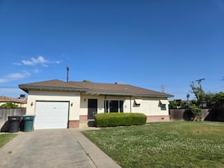 522 N Dickran Dr, Tulare, CA 93274