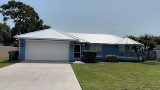 2109 SE Trillo St, Port Saint Lucie, FL 34952