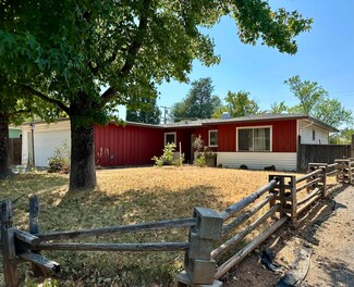 1558 Lodgepole Ave, Anderson, CA 96007